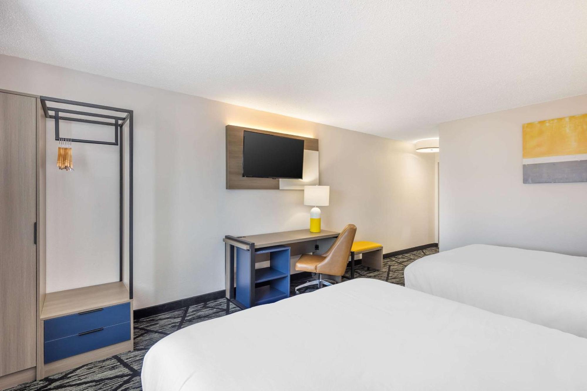 Comfort Inn Davenport East - Bettendorf דבנפורט מראה חיצוני תמונה